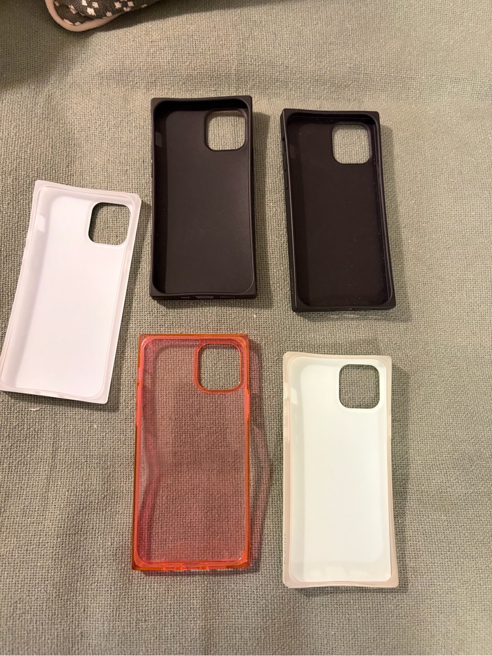 iPhone 12/12 pro square cases from Flaunt - Picture 3 of 3